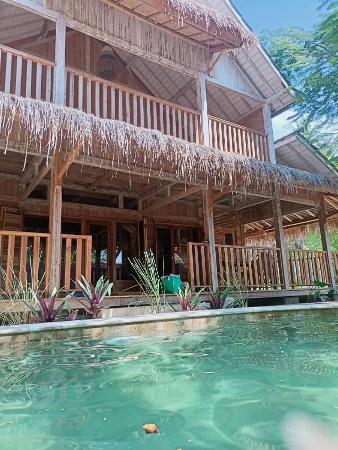 Villa Gilimakyah 吉利阿尔 外观 照片
