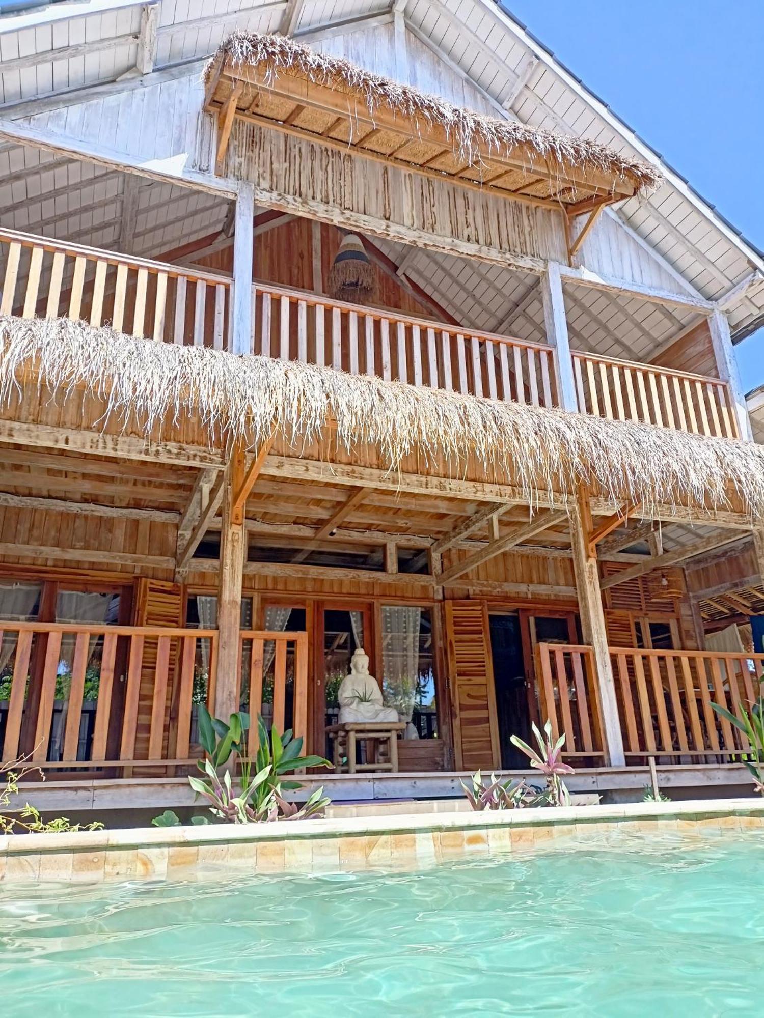Villa Gilimakyah 吉利阿尔 外观 照片